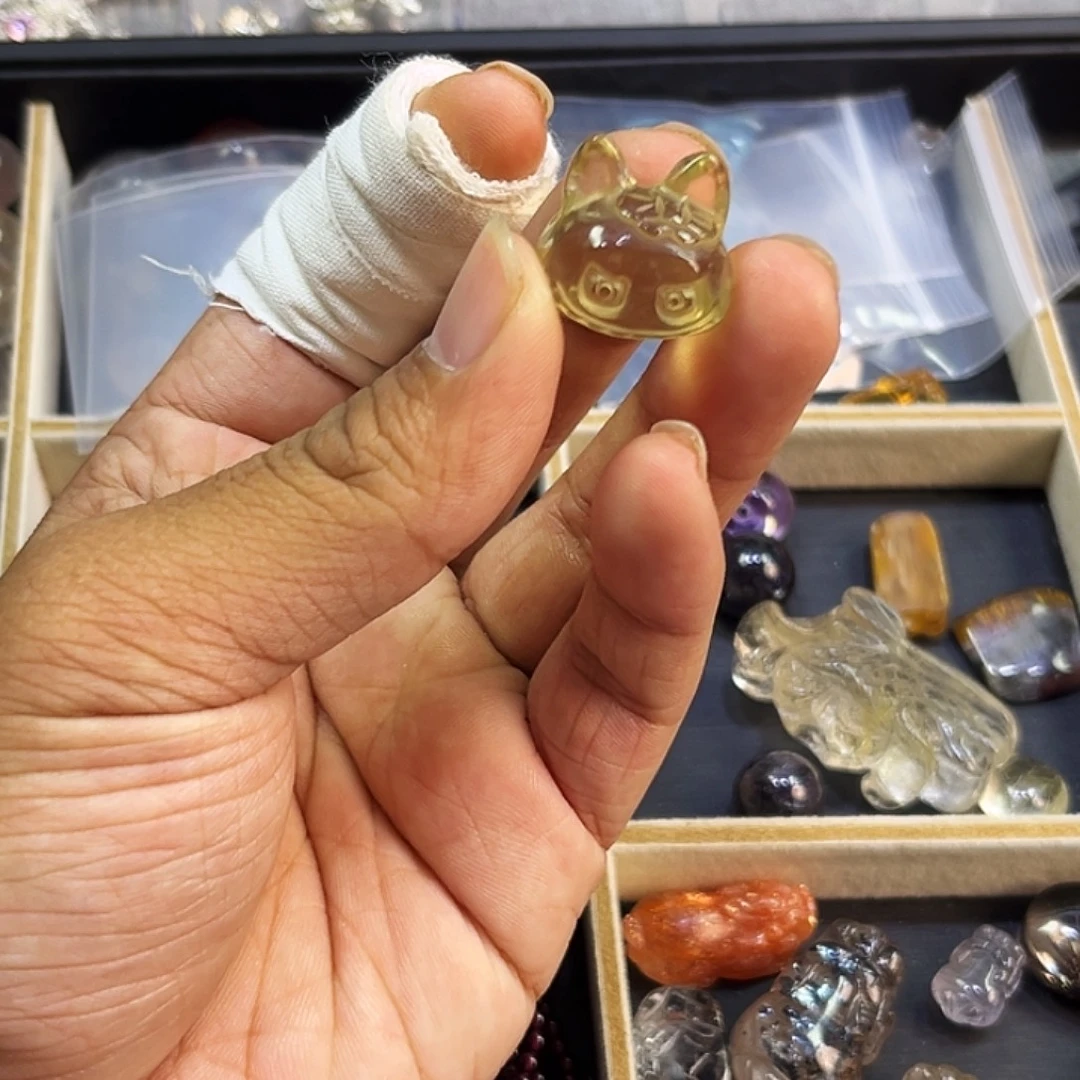 未镶嵌水晶颈饰黄水晶