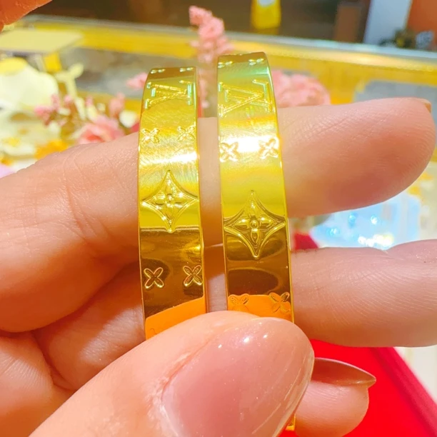 合金手镯 欧美民族风时尚手镯0.15gئالتۇن قاپلىغان