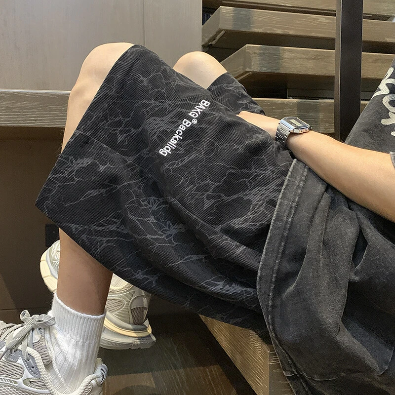 复古冰丝刺绣短裤男士夏季薄款宽松透气中裤休闲运动过膝五分裤子