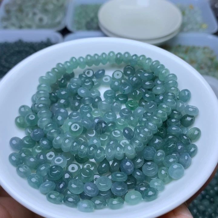 散珠翡翠卡3.5乘6.4冰蓝水算盘50个