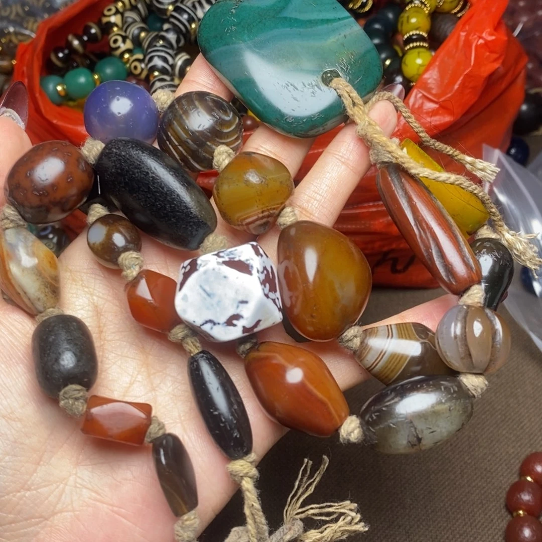 玛瑙/玉髓未镶嵌颈饰