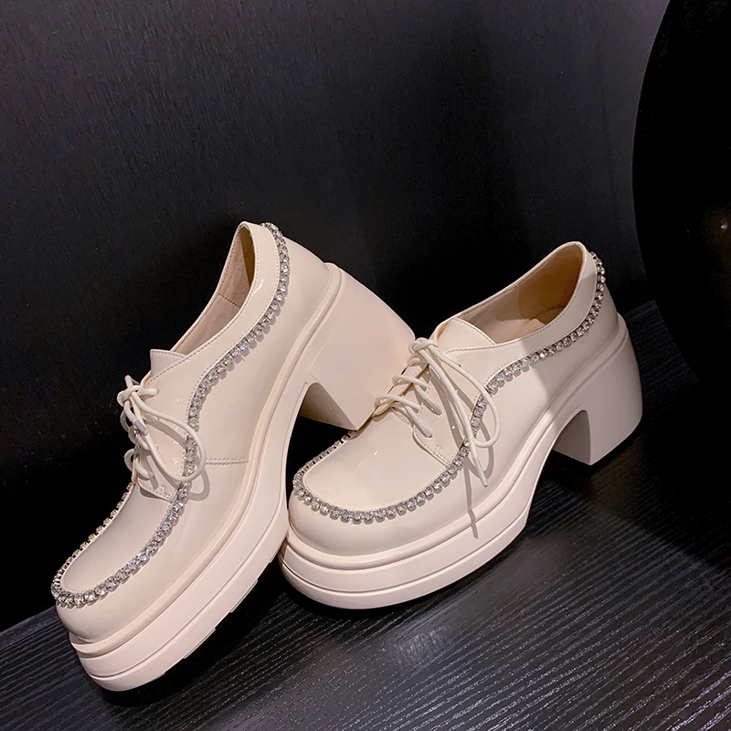 【王11】乐福鞋秋季单鞋水钻钻春季粗跟漆皮 6305