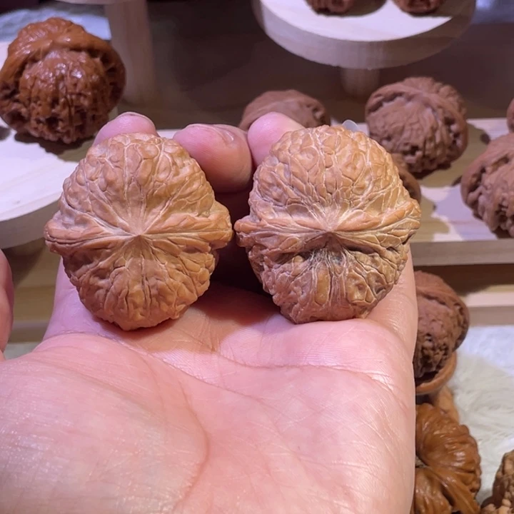 文玩核桃把件18-南瓜饼