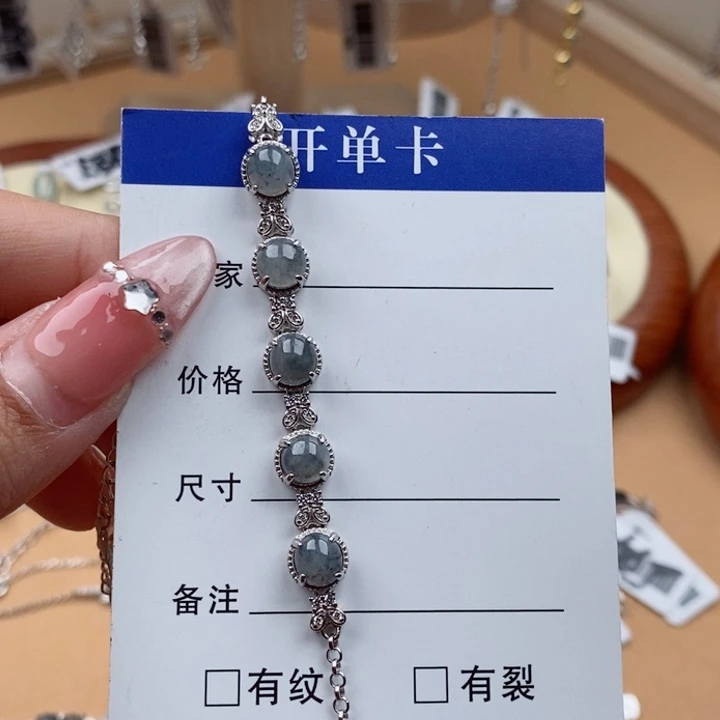 翡翠手链银S925镶嵌h****o1111