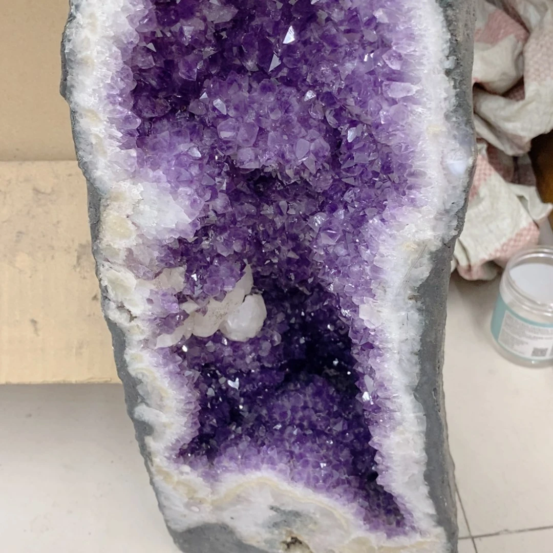 水晶水晶摆件未镶嵌可**满