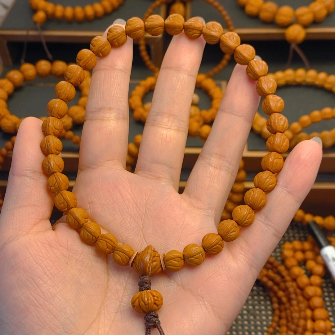 阳***赵吊坠桃核秦岭森林08