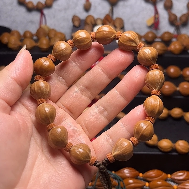 手串橄榄核蜜桃臀福利品14.14