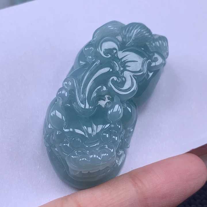 颈饰未镶嵌翡翠貔貅吊坠