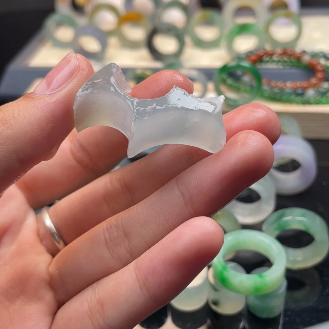 未镶嵌定制翡翠整块