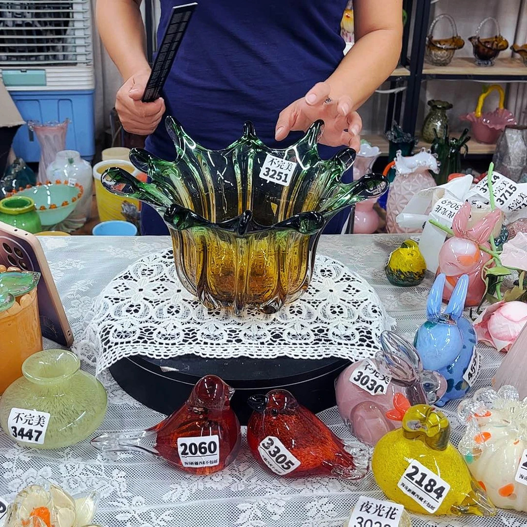 3251 家悦琉璃工艺品不完美