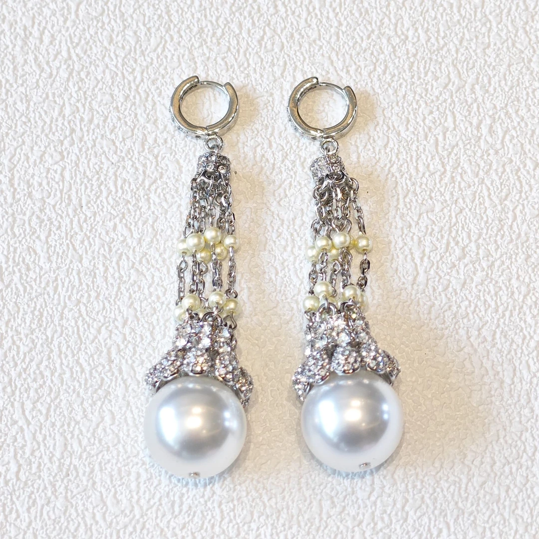 铜合金仿珍珠耳饰 轻奢气质百搭长款流苏耳饰