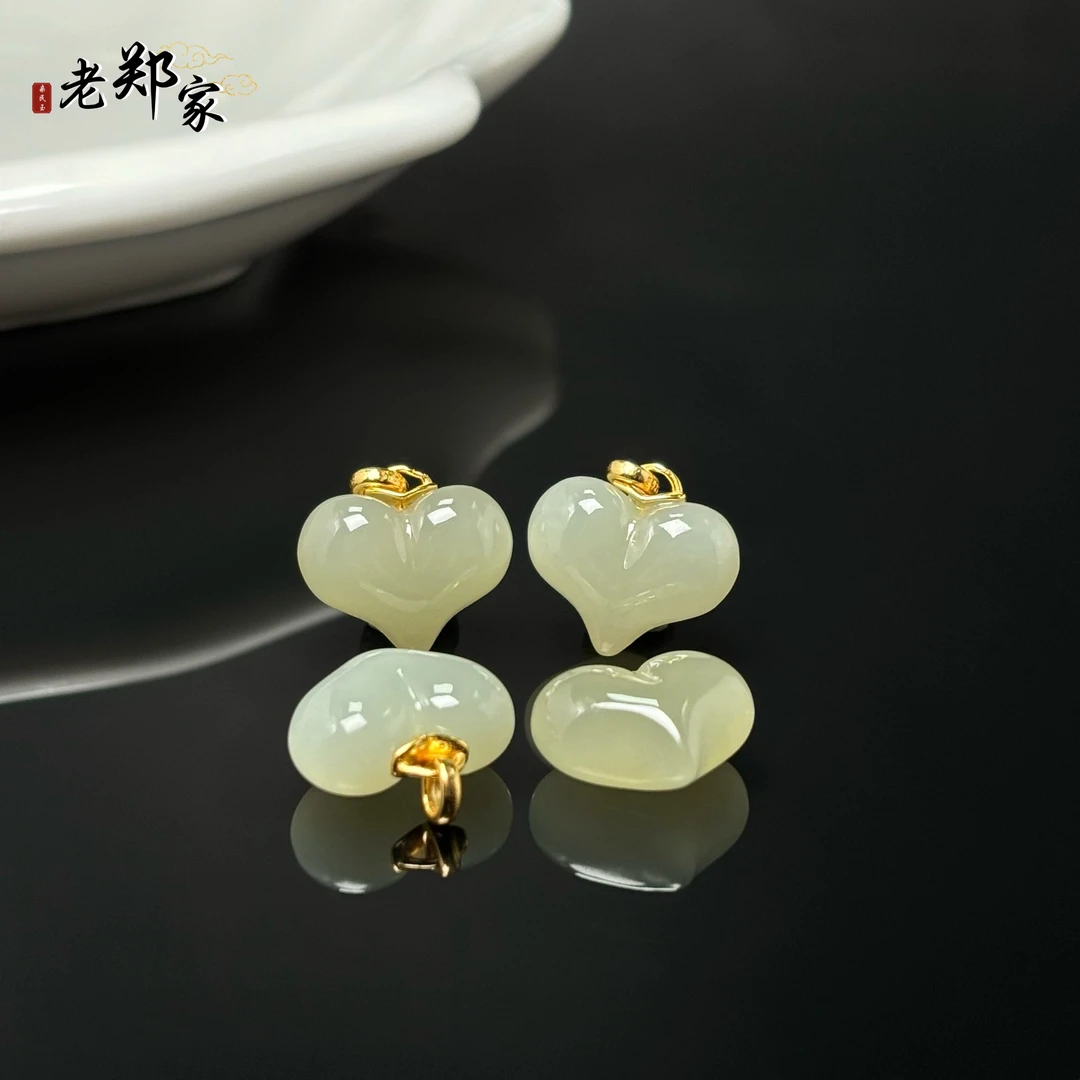 【老郑家】925银和田玉爱心吊坠 3442 多样性发一件 约13*16*7mm