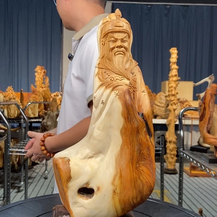 柏木（崖柏）随型摆件