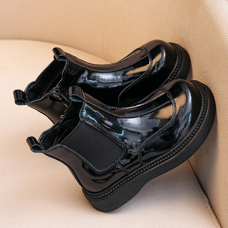 2025秋冬季休闲皮靴男童厚底英伦真皮加绒马丁靴小孩靴子女童棉鞋