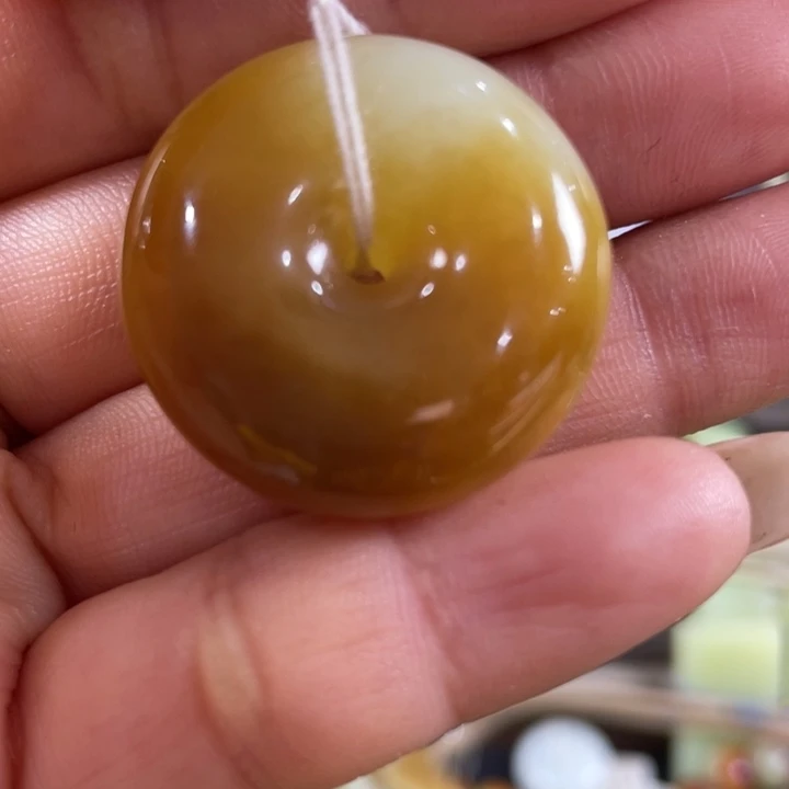 岫岩老玉（透闪石质玉）未镶嵌吊坠(赠链)