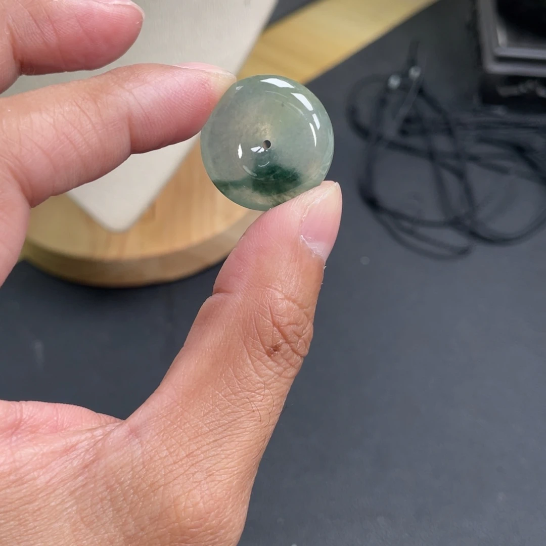 翡翠未镶嵌颈饰23.5-5.9