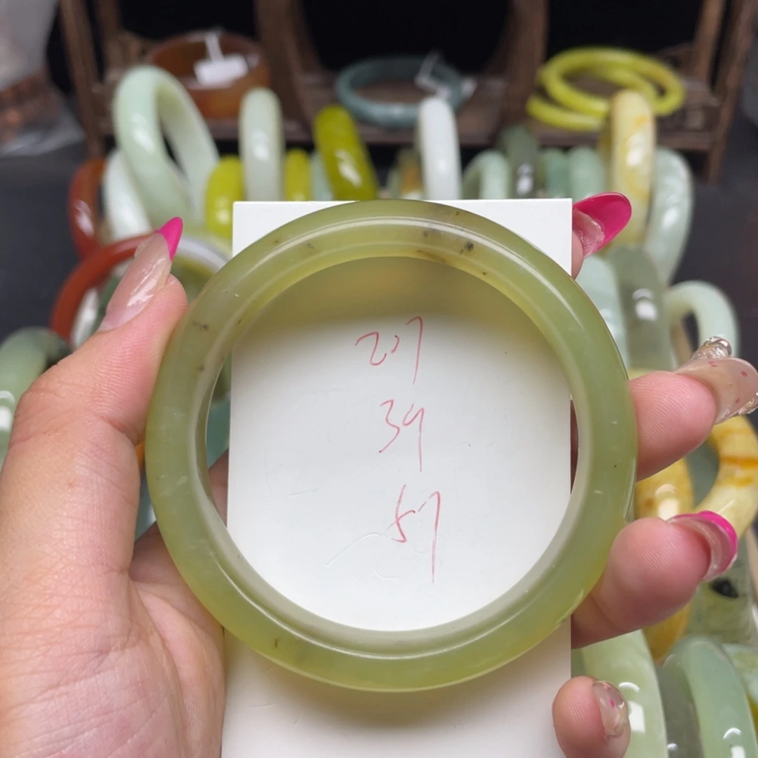 未镶嵌蛇纹石玉手镯