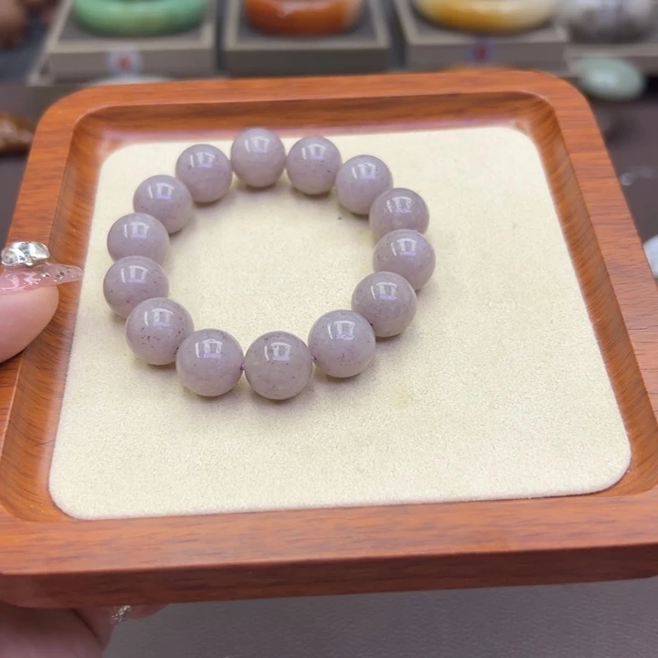 石英岩玉手镯未镶嵌