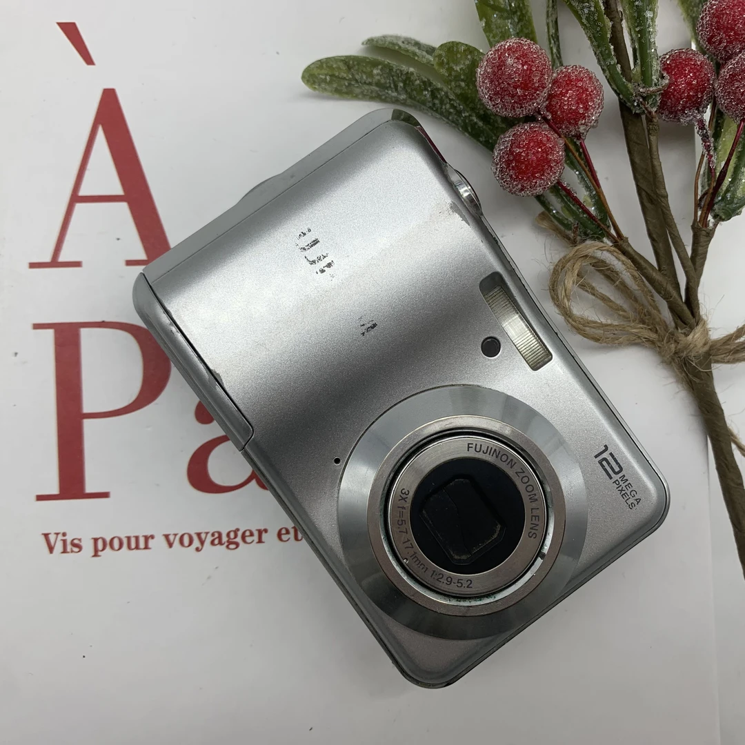 95新 Fujifilm/富士 AV105 1200万像素 3倍光学变焦（no退no换）