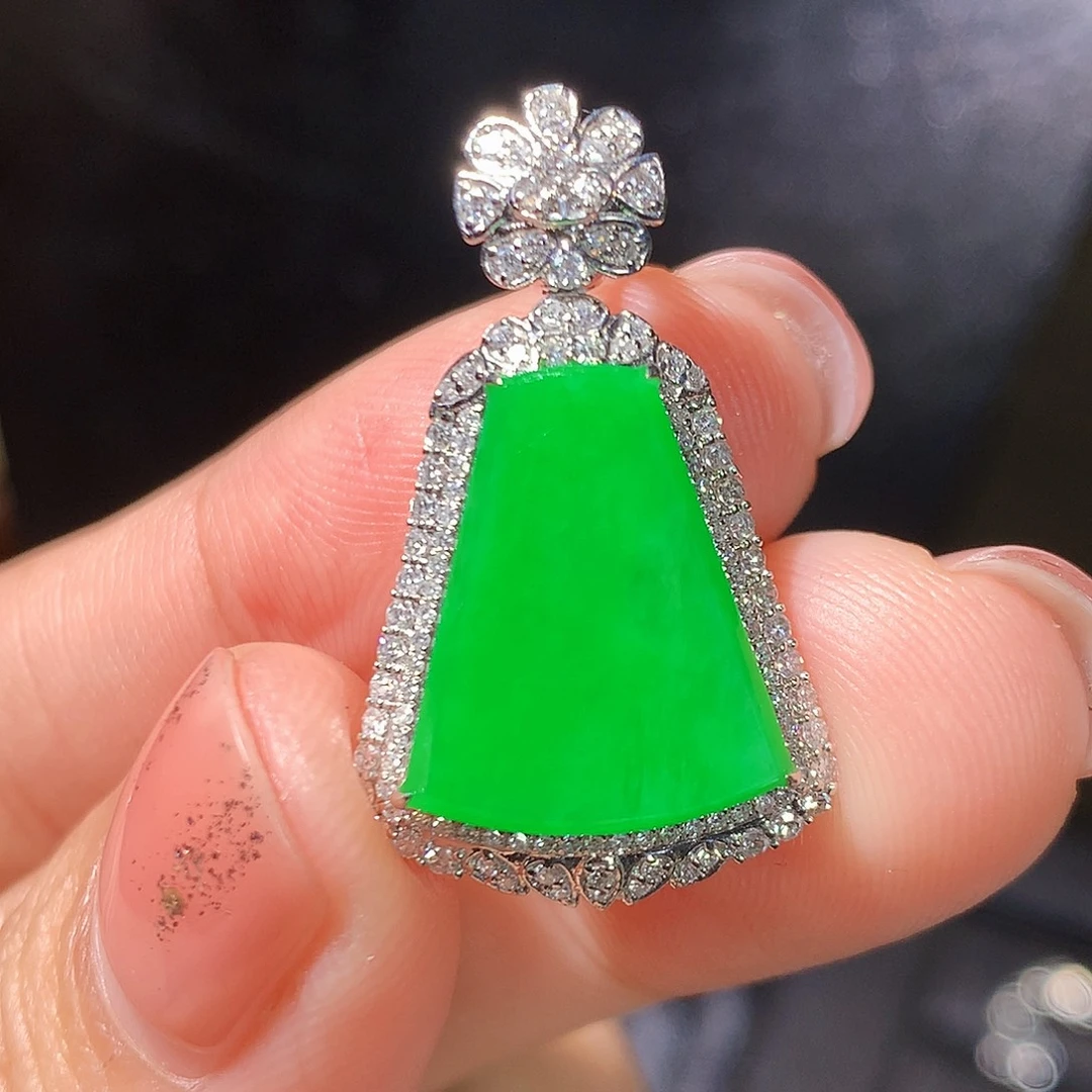 翡翠18K金镶嵌吊坠(不含链)