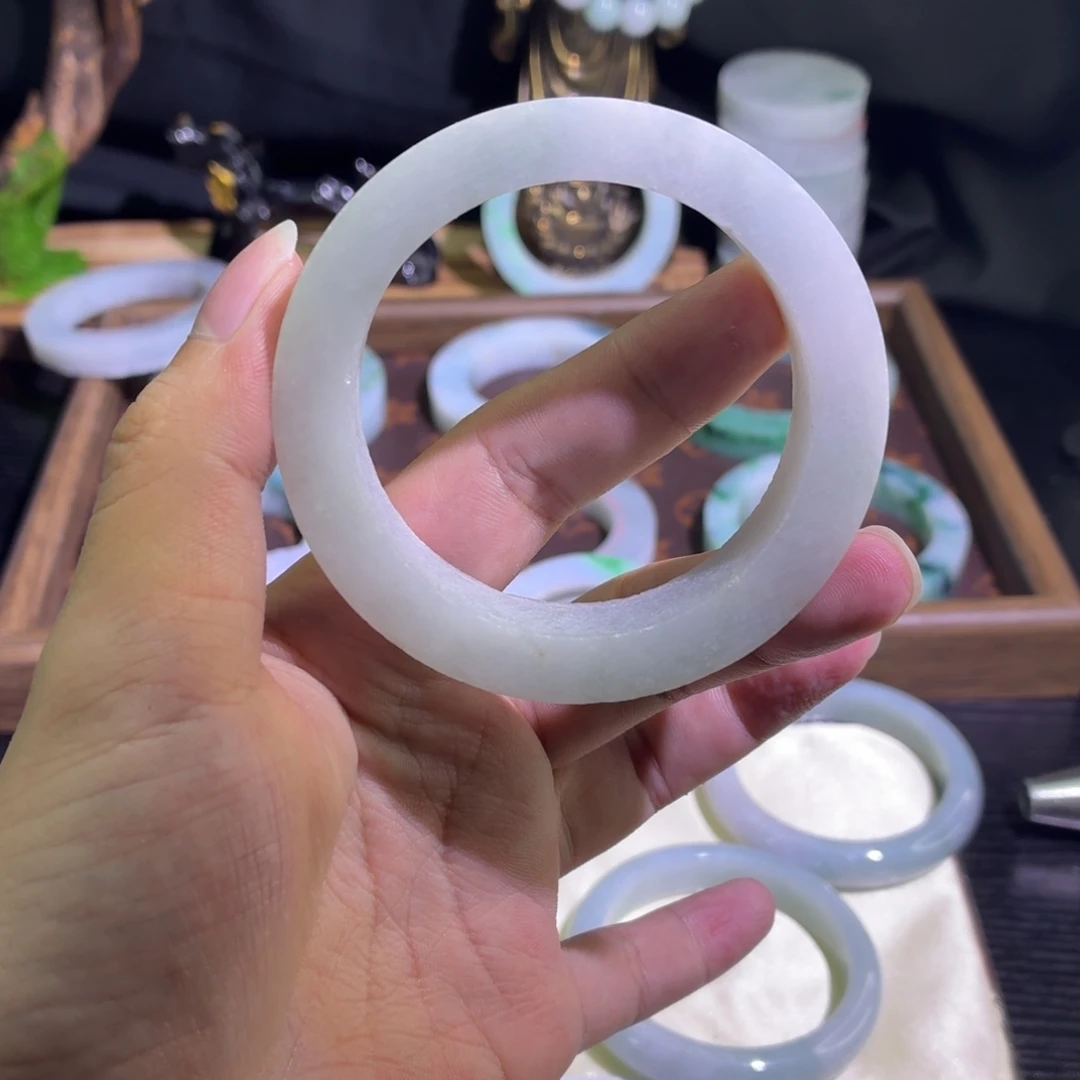 定制翡翠未镶嵌正圈