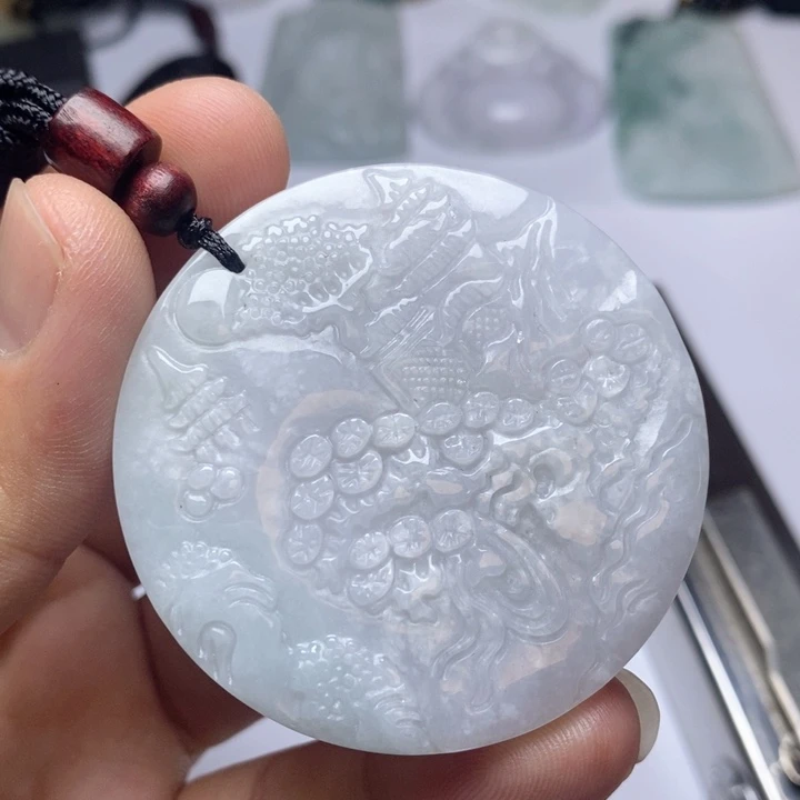 颈饰未镶嵌翡翠翡翠