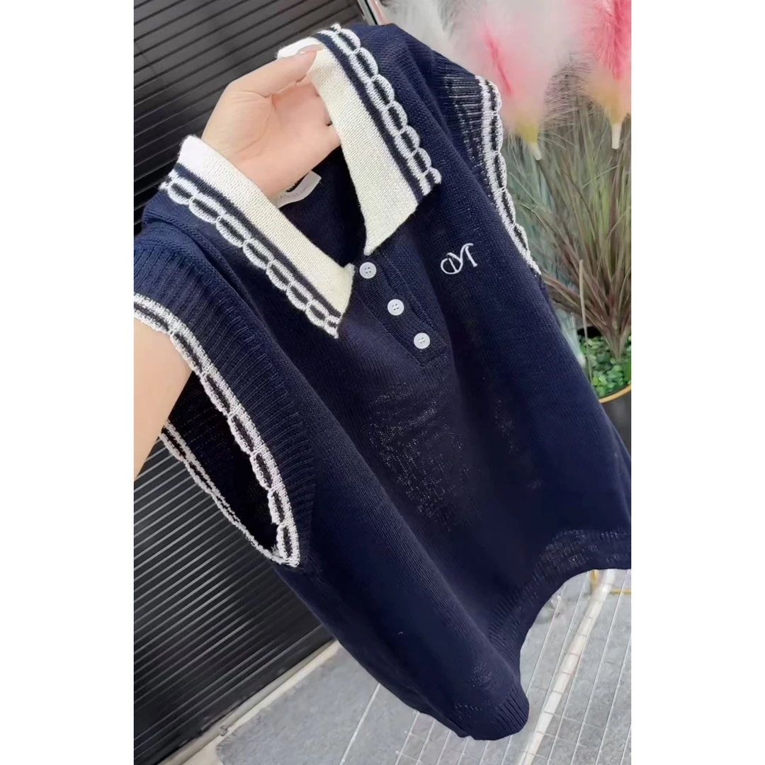 今年流行穿搭2025夏季新款温柔风毛针织衫翻领时尚港风无袖上衣