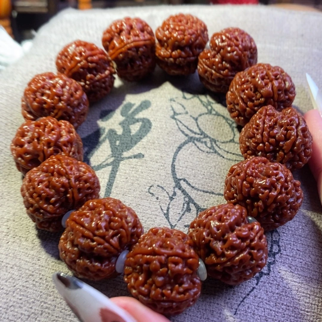 吊坠金刚菩提226肉玉华