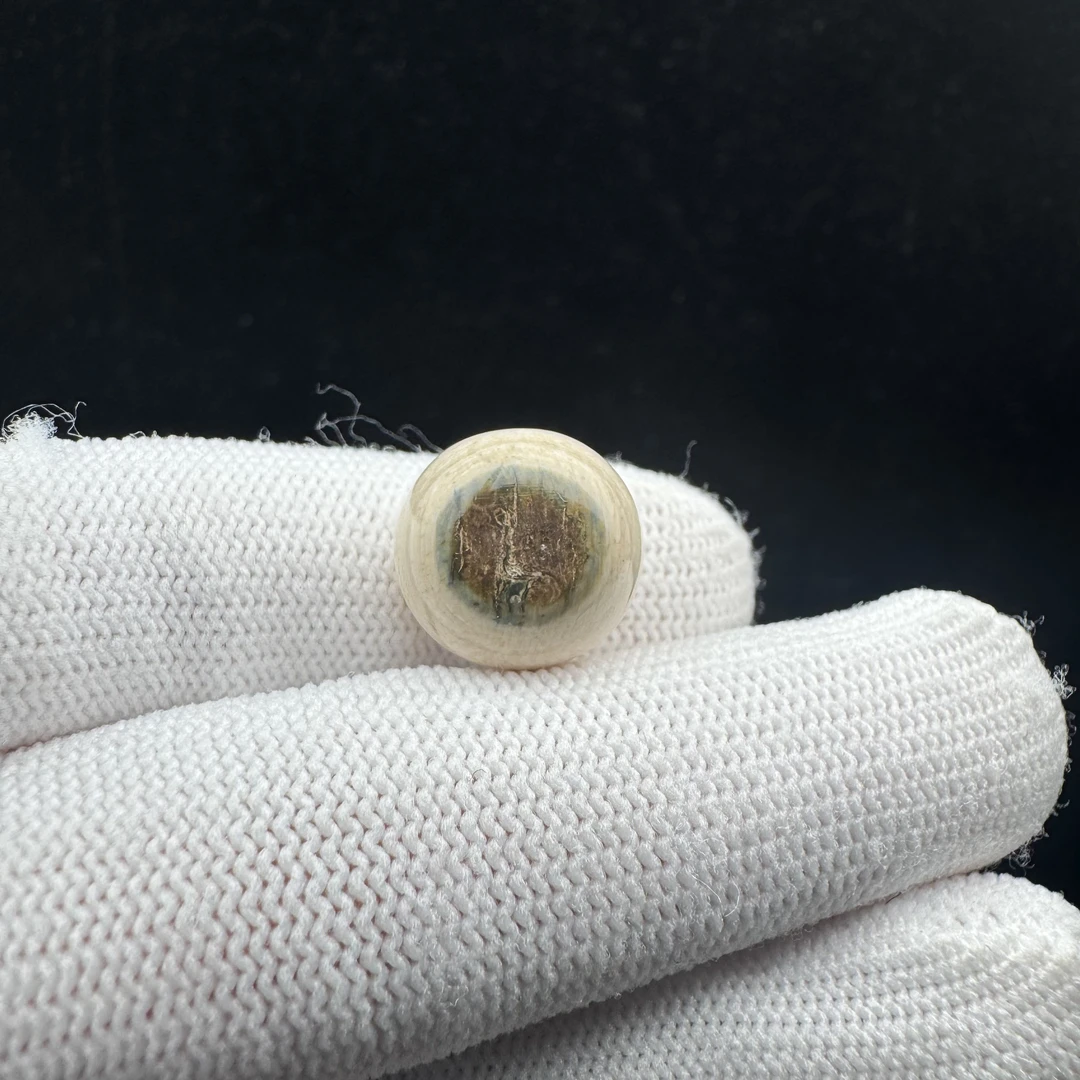 G2852天然猛犸 蓝眼睛圆珠13.3mm一物一图 假一罚十