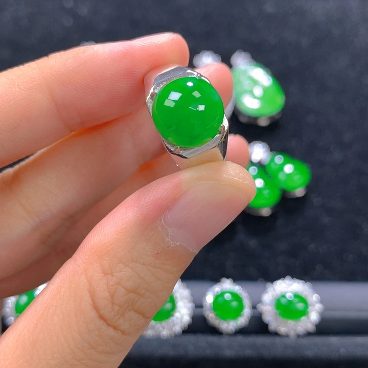 翡翠戒指银S925镶嵌郎**丹一个