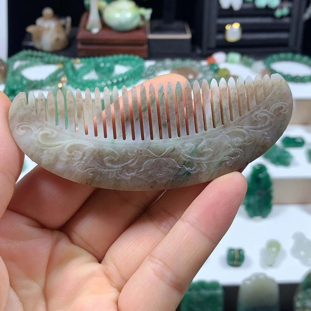 未镶嵌独山玉颈饰我**艾