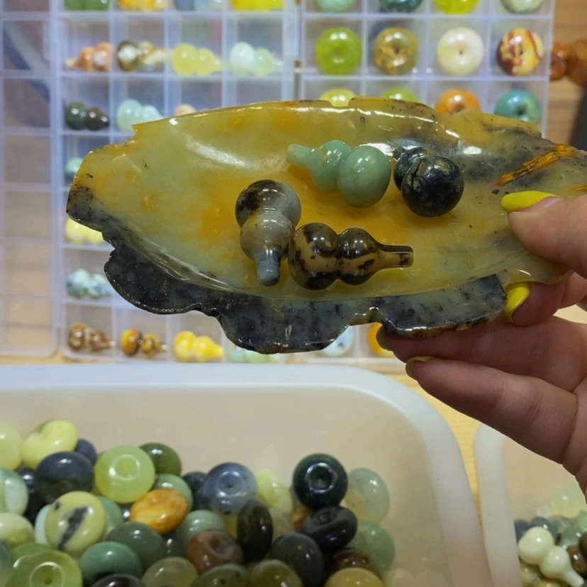 【闪购商品】蛇纹石玉未镶嵌其他955