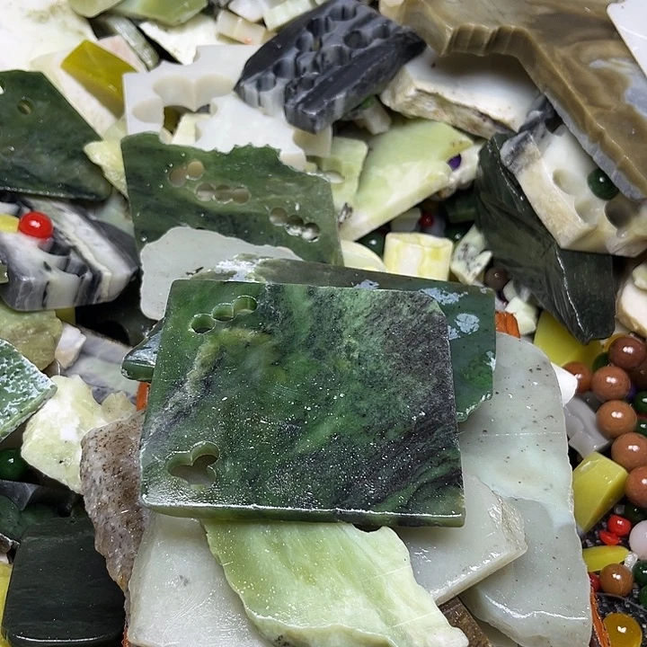 未镶嵌透闪石质玉珠宝奇石用****6