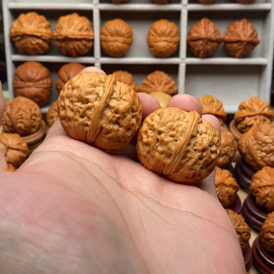 把件文玩核桃龙鳞元宝