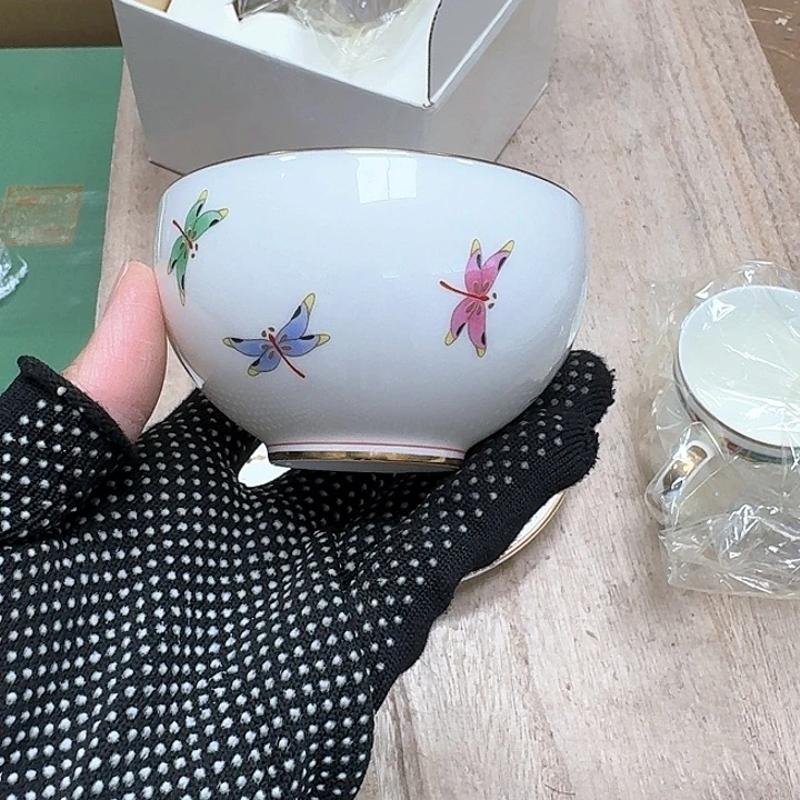 瓷片噗哈哈哈哈哈哈哈哈哈