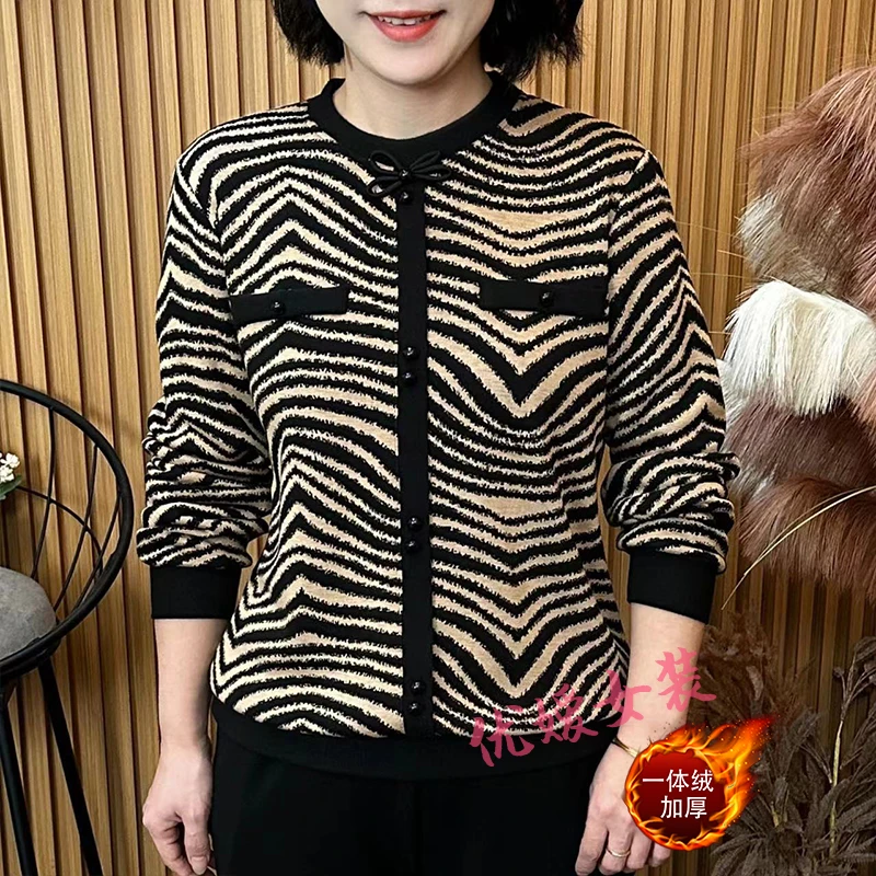 中老年女装冬季加绒波浪纹圆领蝴蝶结显瘦百搭洋气妈妈装长袖上衣