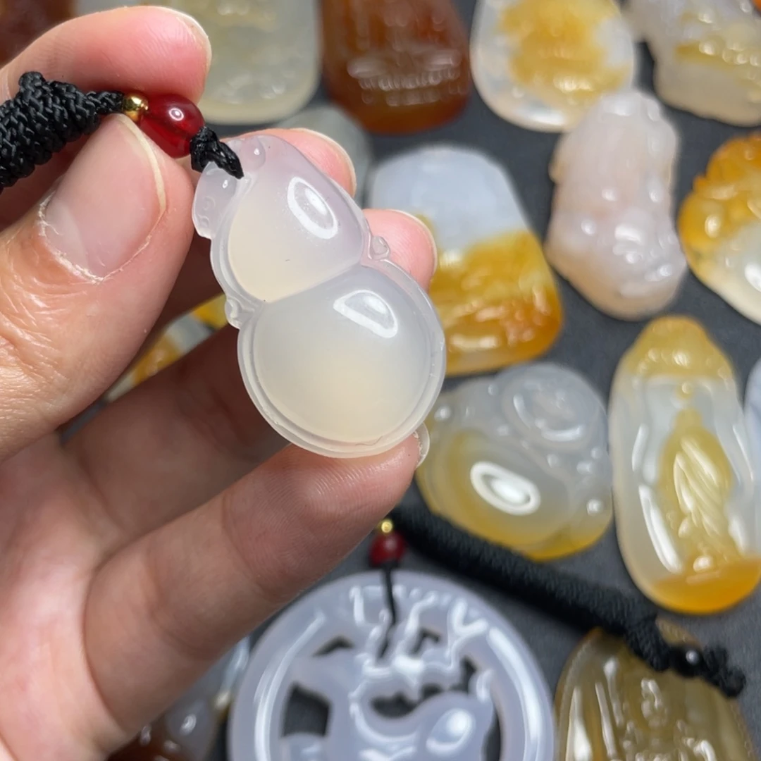 玛瑙/玉髓未镶嵌颈饰