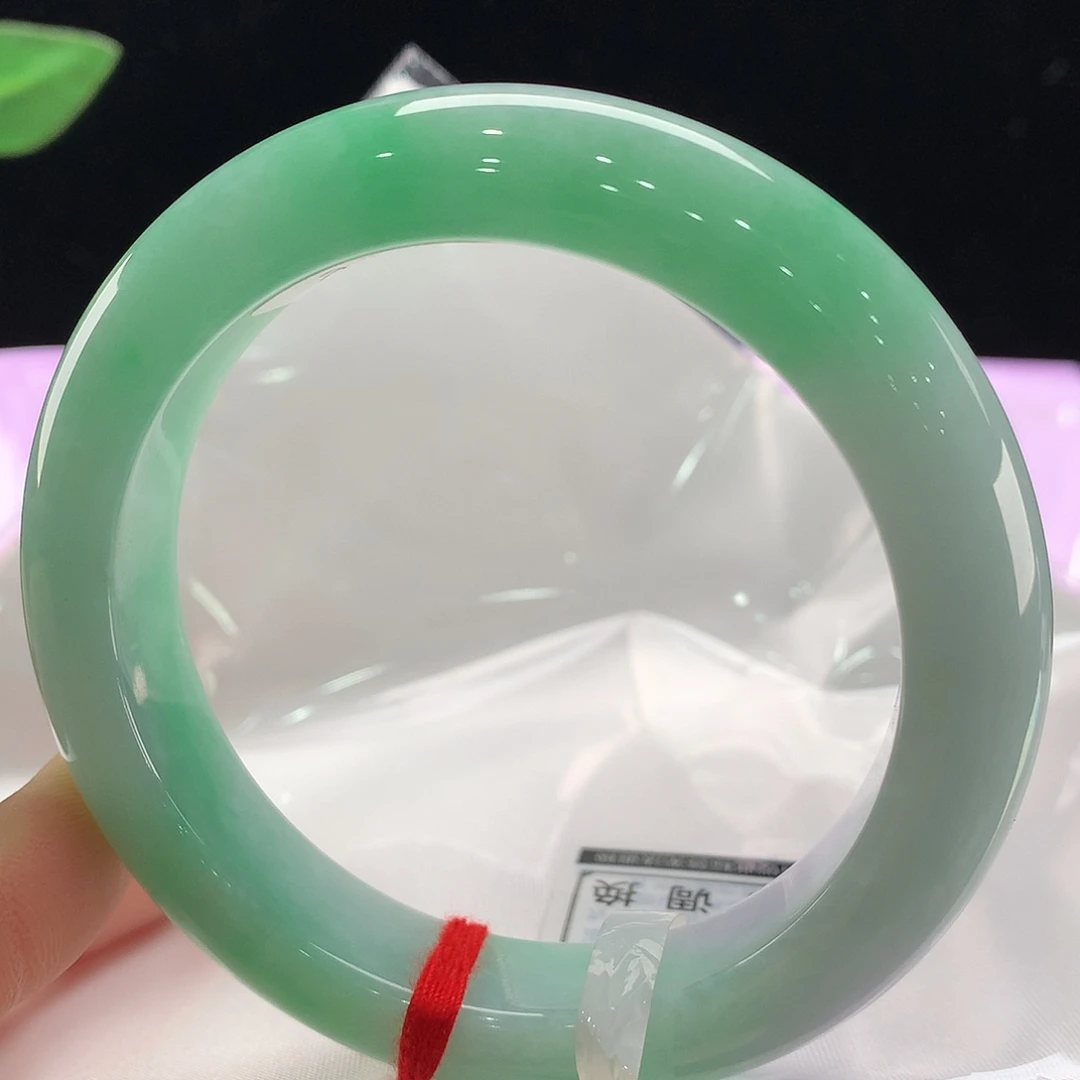 翡翠未镶嵌手镯1865