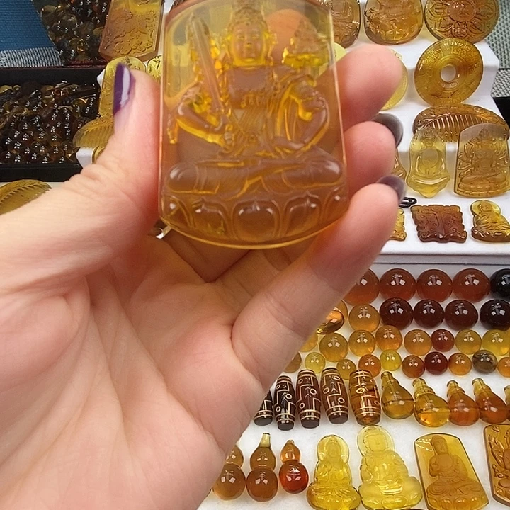 琥珀未镶嵌吊坠(不含链)天然缅甸琥珀虚空藏