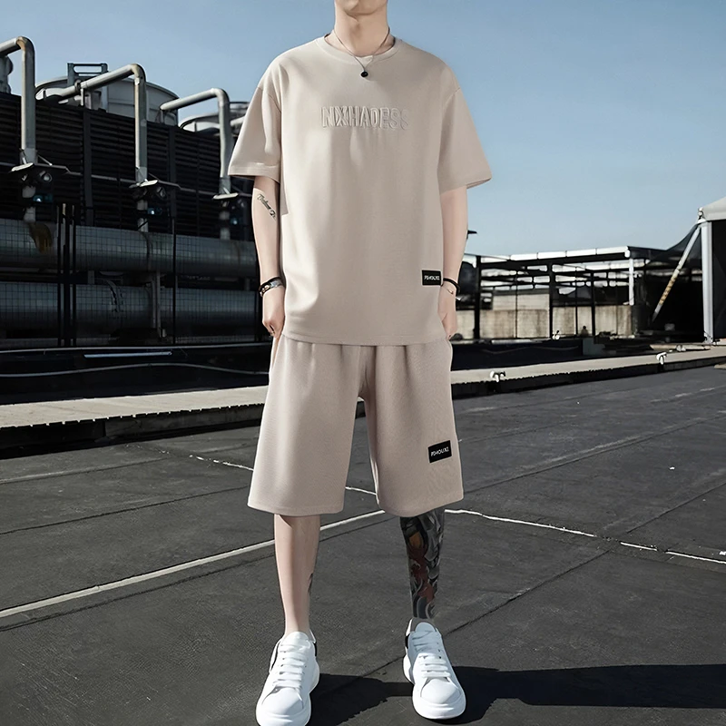 潮流字母钢印圆领短袖T恤男士夏季薄款透气半袖夏装休闲运动套装
