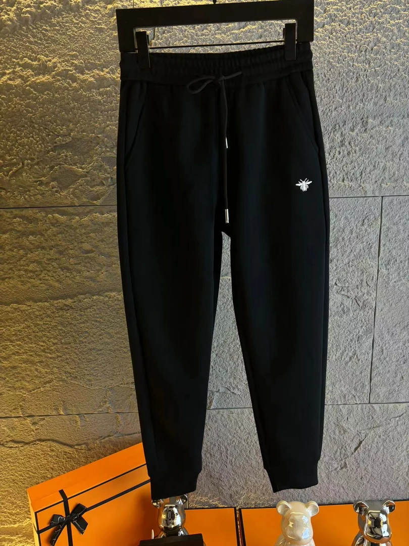 （媛媛）新年款秋冬新款卫裤小蜜蜂休闲户外百搭时尚束脚库卫裤6633