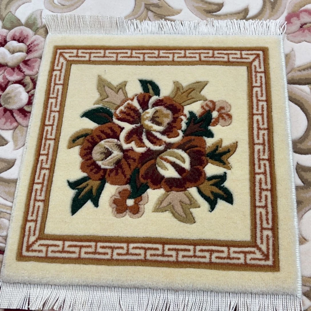 羊毛40×40纯羊毛特价坐垫