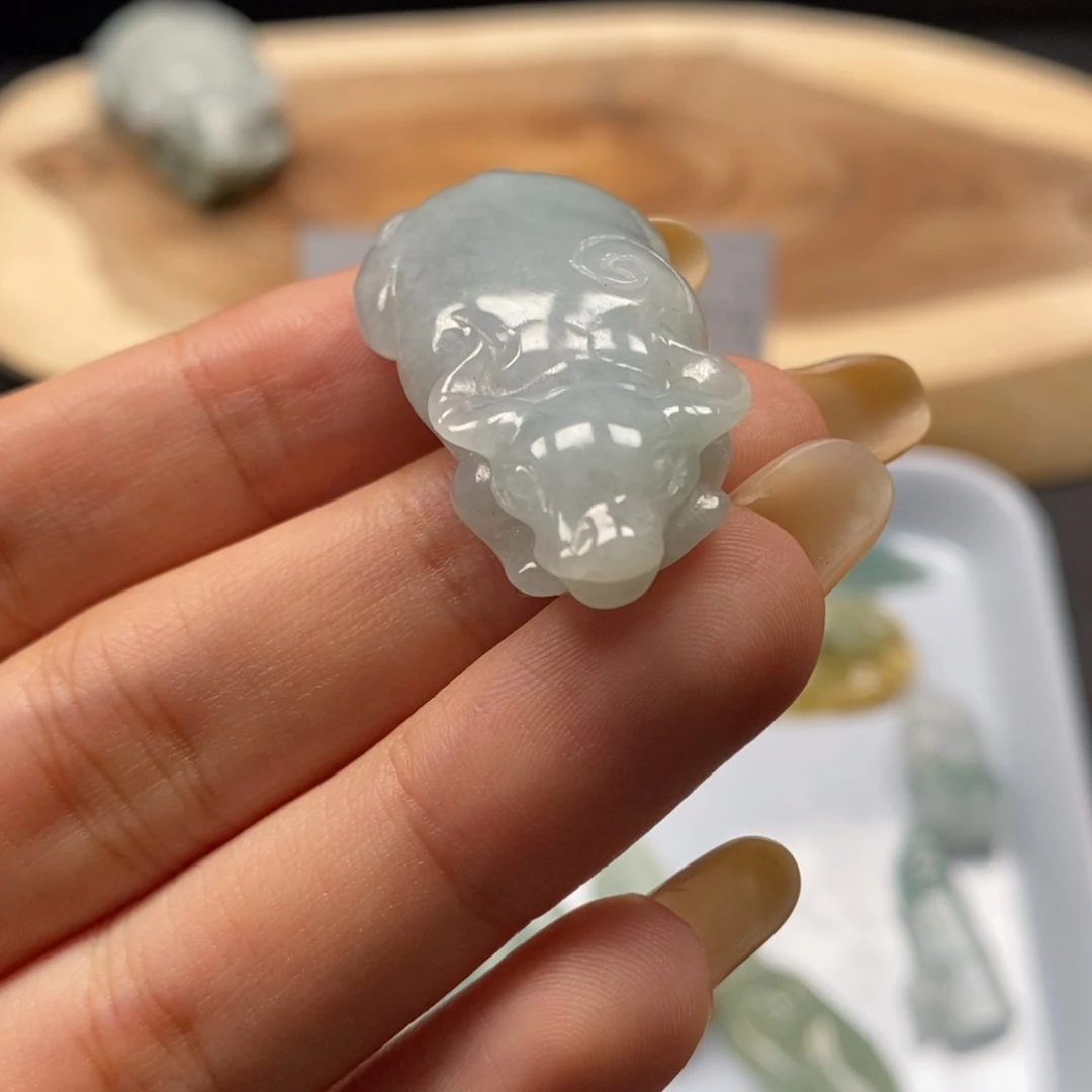 定制翡翠未镶嵌翡翠