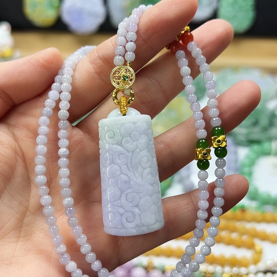 翡翠未镶嵌颈饰吊坠