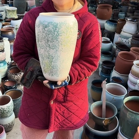 口17高33瑕疵口裂 盆子