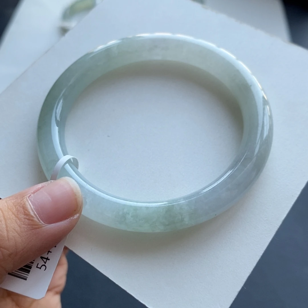 翡翠手镯未镶嵌52号54.9-8.8-8.4