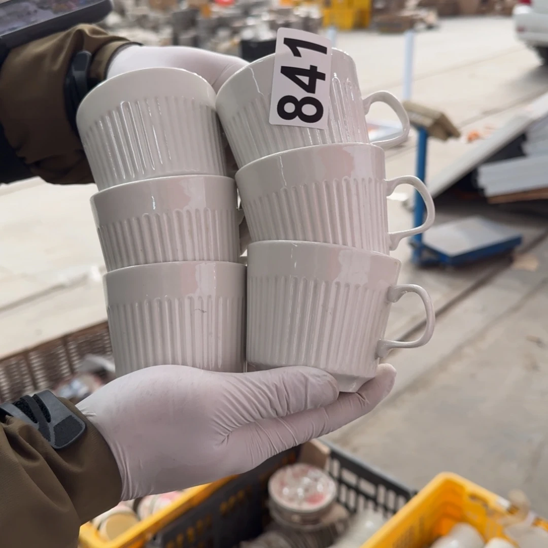 在***处磁州窑国营老瓷卖一件少一件