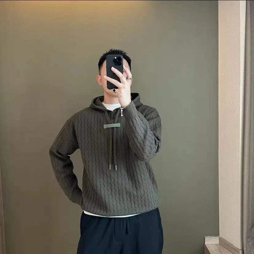 卓伊纳比秋冬复古新款慵懒连帽针织衫卫衣毛衣设计麻花百搭外套