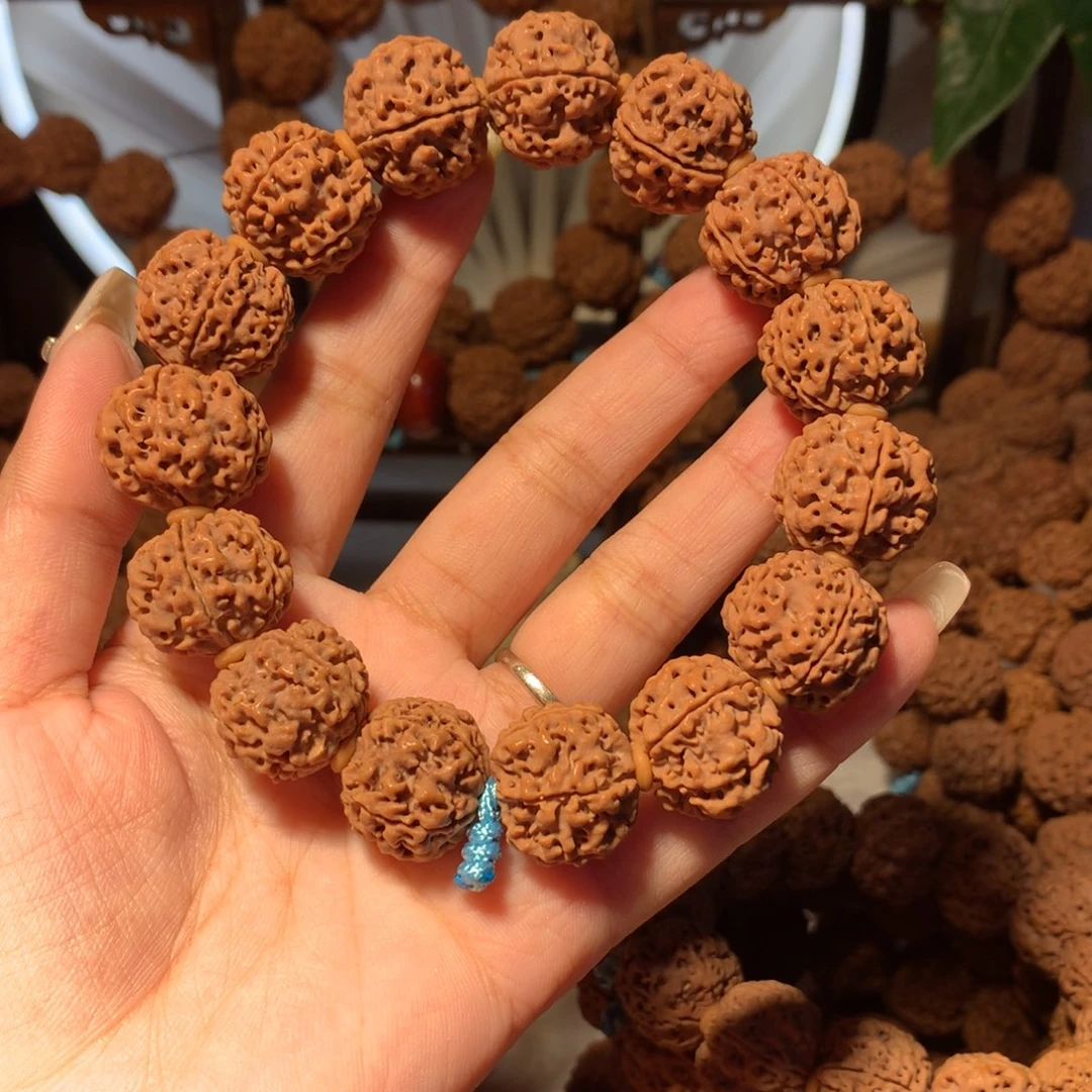 金刚菩提手串小*1。