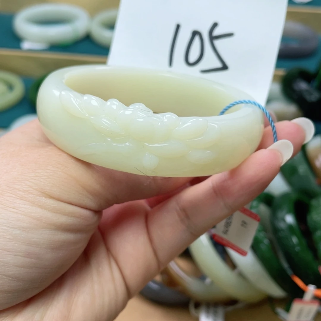 未镶嵌手镯和田玉圈口59